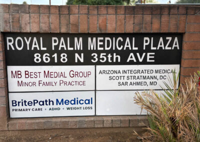 Sign for Royal Palm Medical Plaza, 8618 N 35th Ave, featuring medical group listings. Arizona Custom Signworks, Phoenix signs.